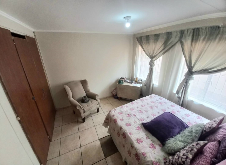 3 Bedroom Property for Sale in Elandspoort Gauteng