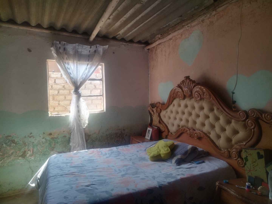 5 Bedroom Property for Sale in Mabopane Gauteng