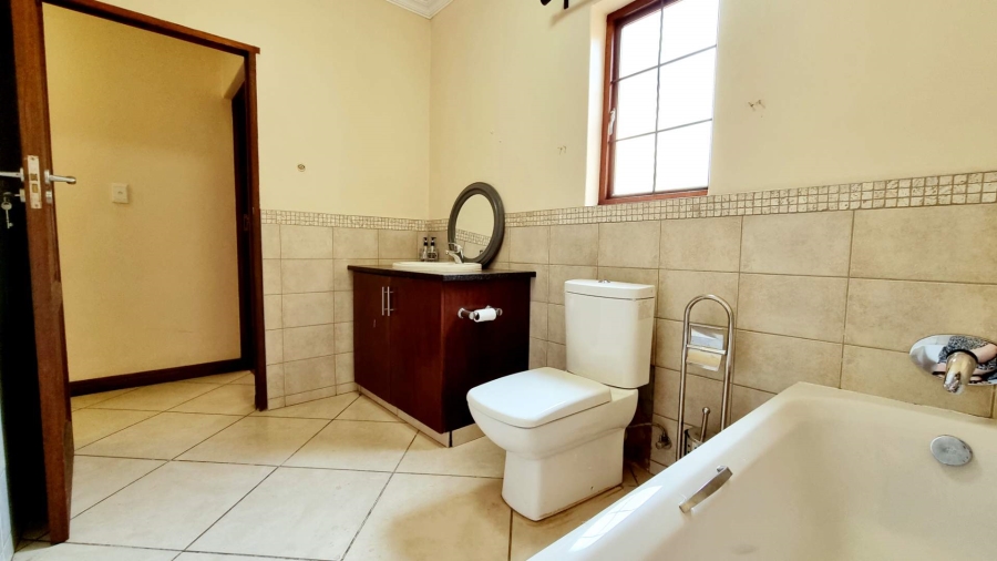 3 Bedroom Property for Sale in Olympus Gauteng