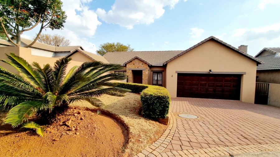 3 Bedroom Property for Sale in Olympus Gauteng