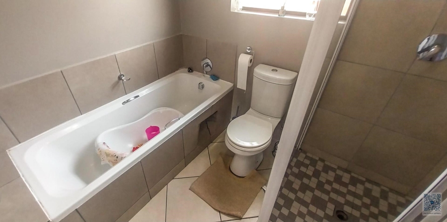 3 Bedroom Property for Sale in The Reeds Gauteng