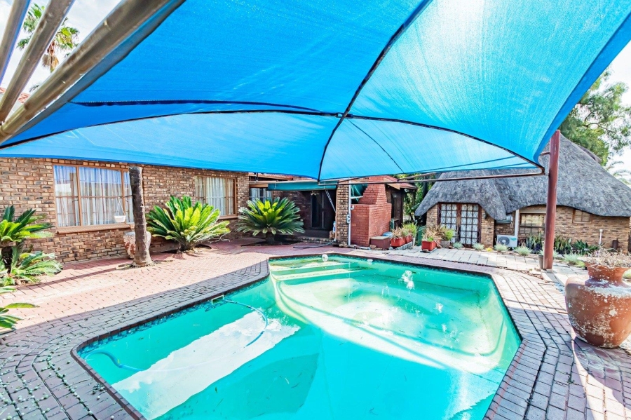 3 Bedroom Property for Sale in The Reeds Gauteng