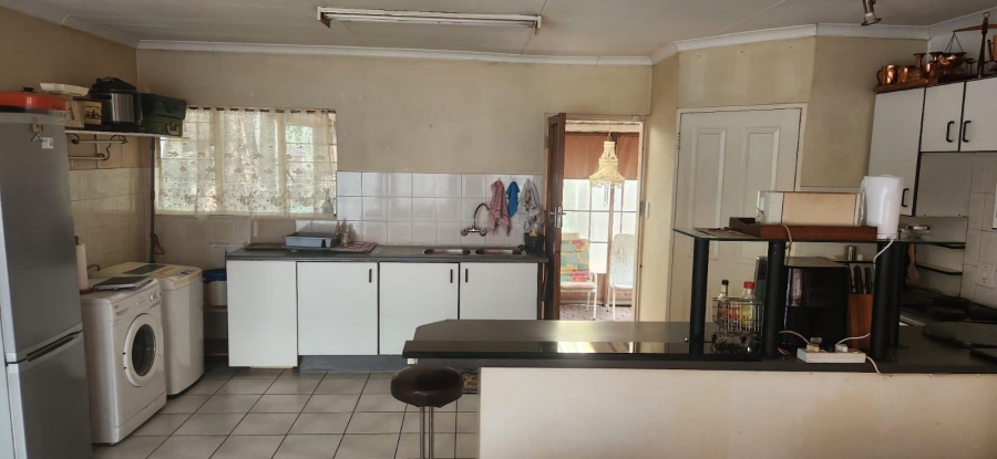 2 Bedroom Property for Sale in Die Hoewes Gauteng