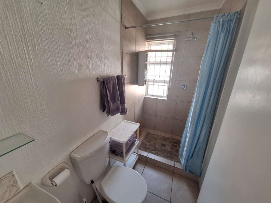 To Let 1 Bedroom Property for Rent in Bordeaux Gauteng