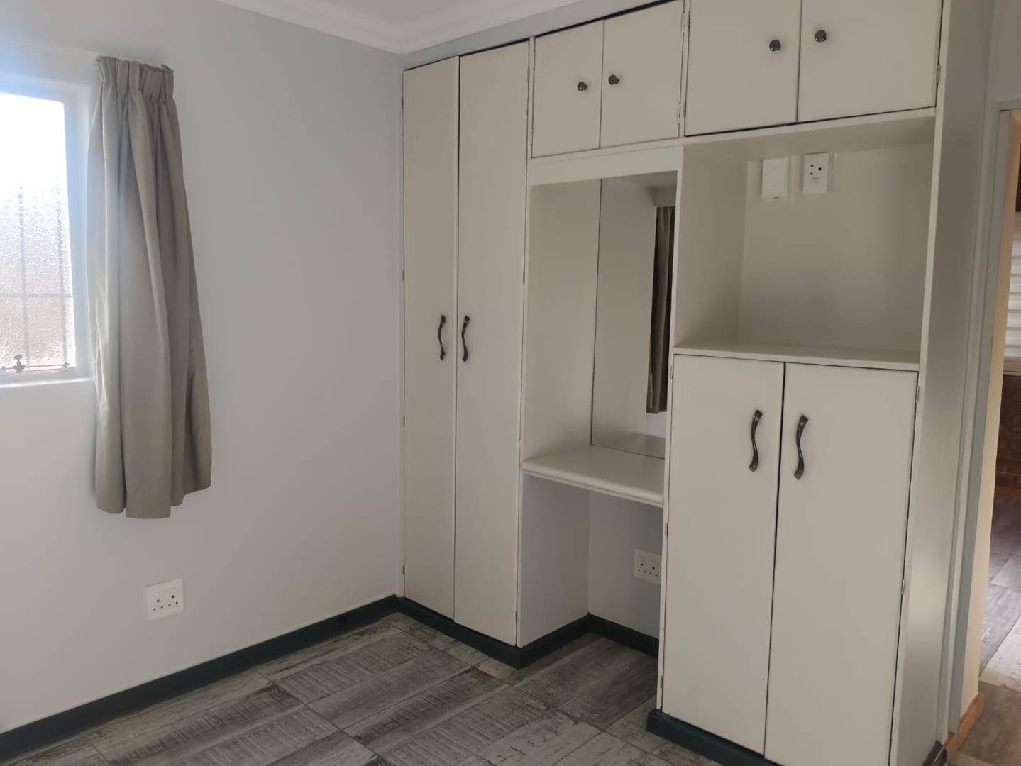 To Let 1 Bedroom Property for Rent in Raceview Gauteng