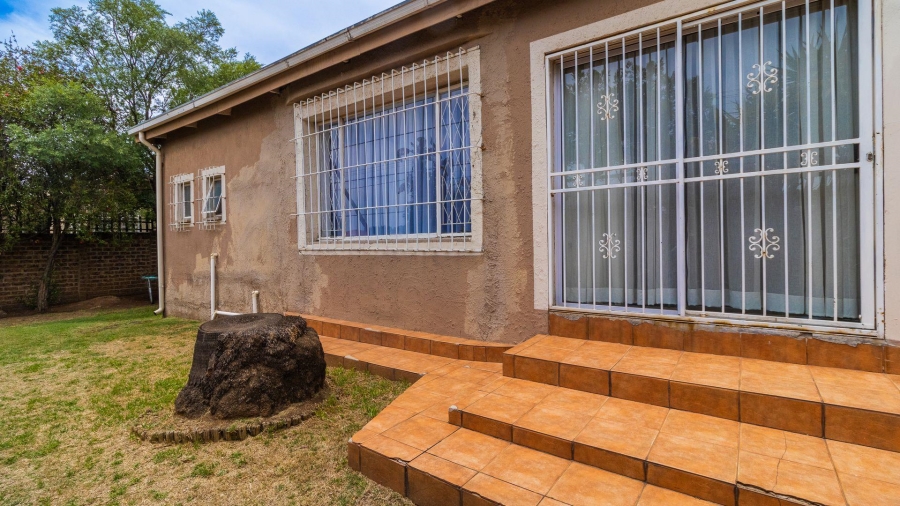 3 Bedroom Property for Sale in The Hill Gauteng