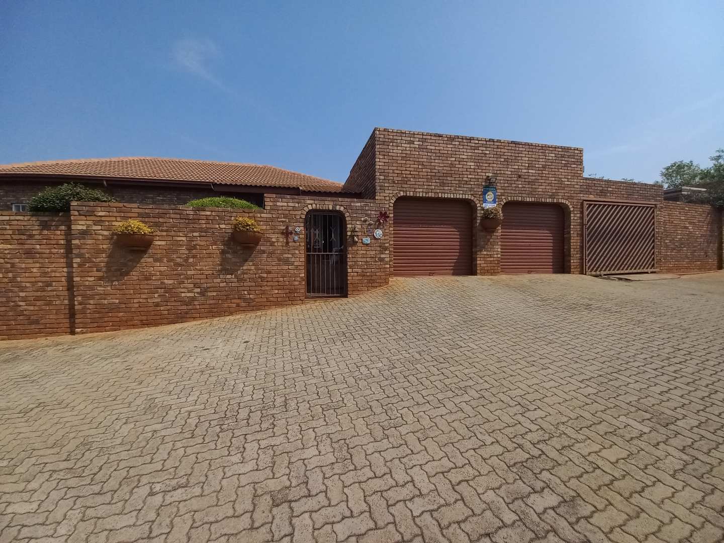 3 Bedroom Property for Sale in Noordheuwel Gauteng