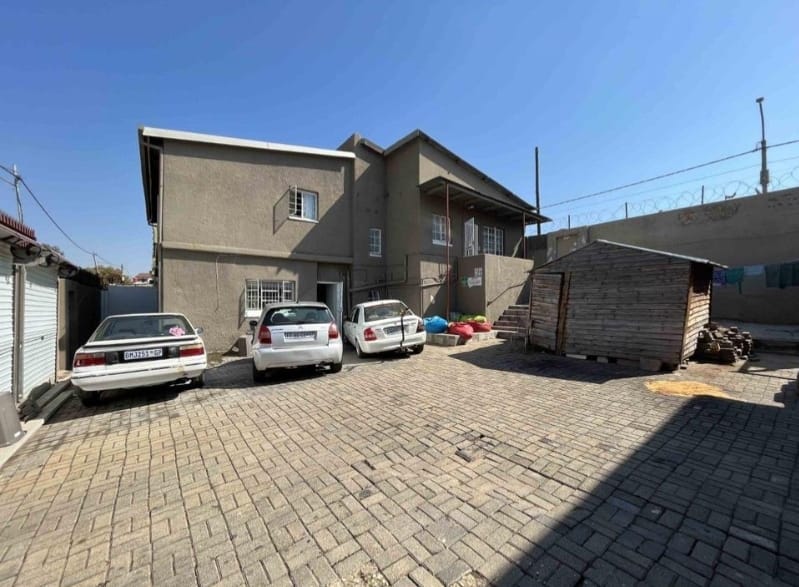 14 Bedroom Property for Sale in Brixton Gauteng