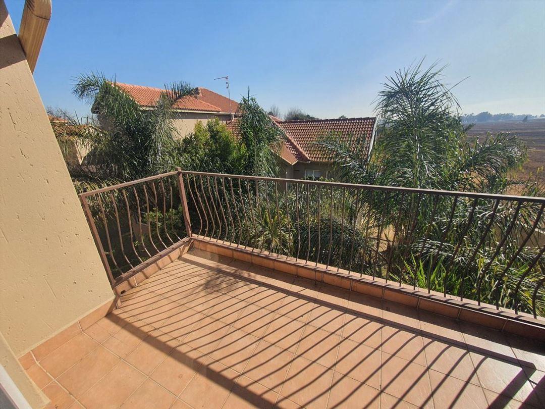 2 Bedroom Property for Sale in Pomona Gauteng