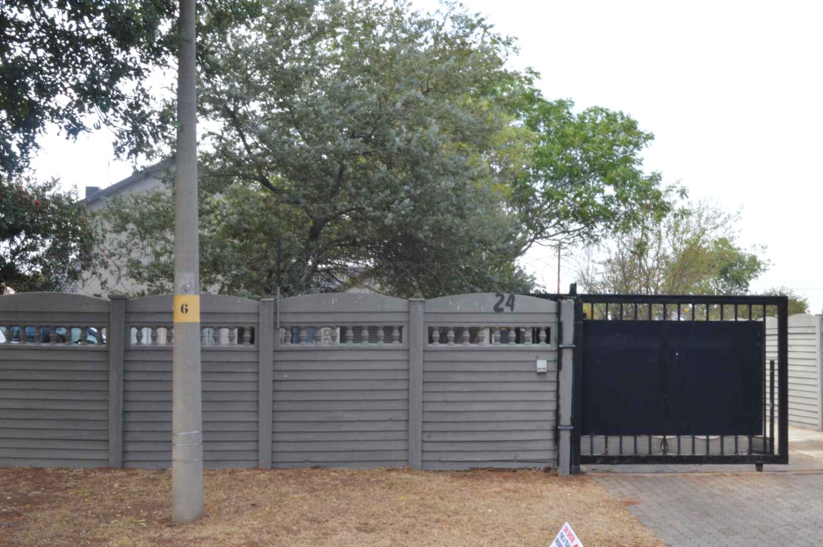 5 Bedroom Property for Sale in Mayberry Park Gauteng