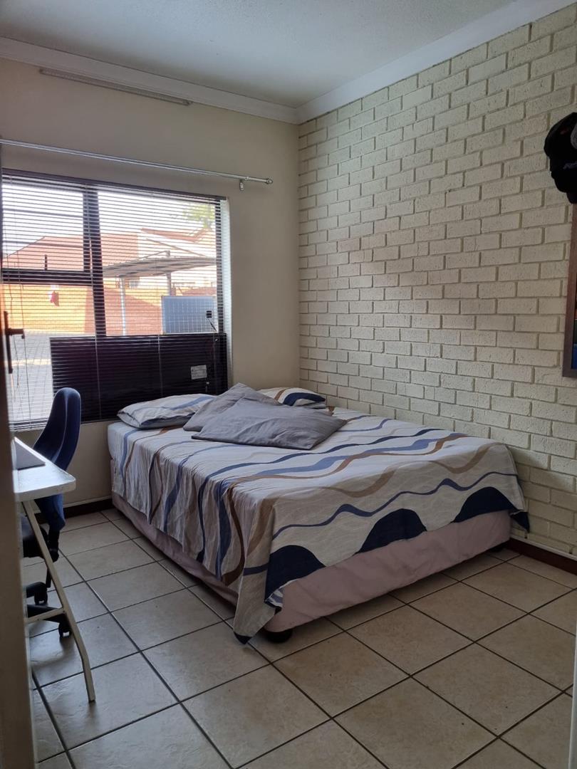 3 Bedroom Property for Sale in Florentia Gauteng