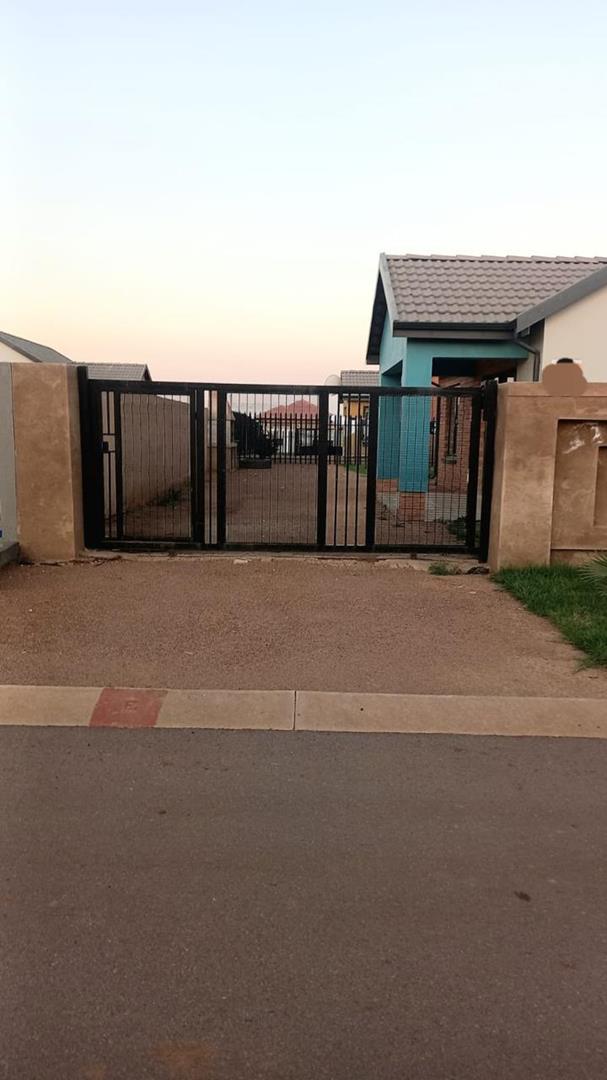 3 Bedroom Property for Sale in Klerksoord Gauteng