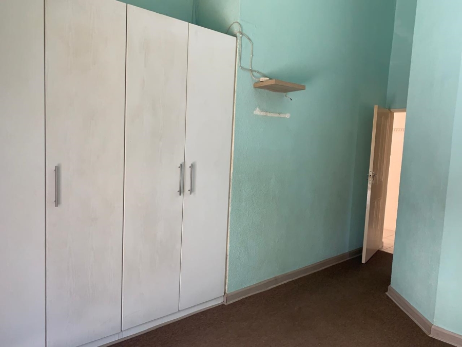 To Let 3 Bedroom Property for Rent in Kibler Park Gauteng