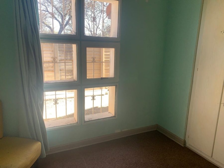 To Let 3 Bedroom Property for Rent in Kibler Park Gauteng