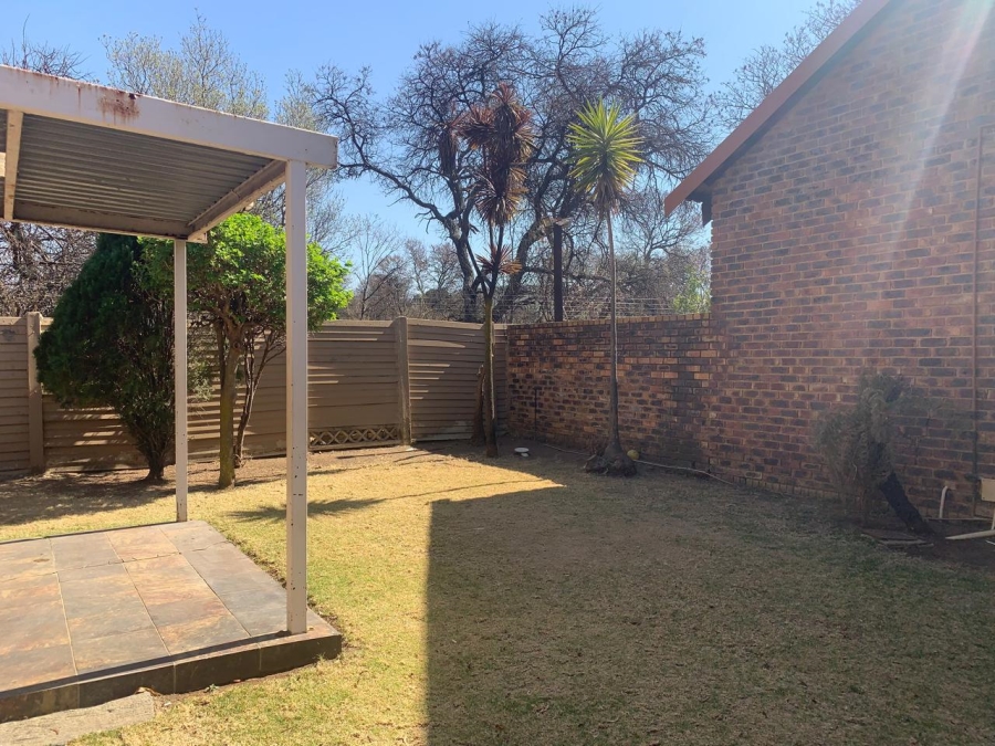 To Let 3 Bedroom Property for Rent in Kibler Park Gauteng