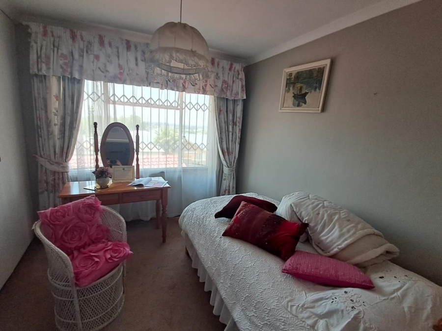 2 Bedroom Property for Sale in South Crest Gauteng