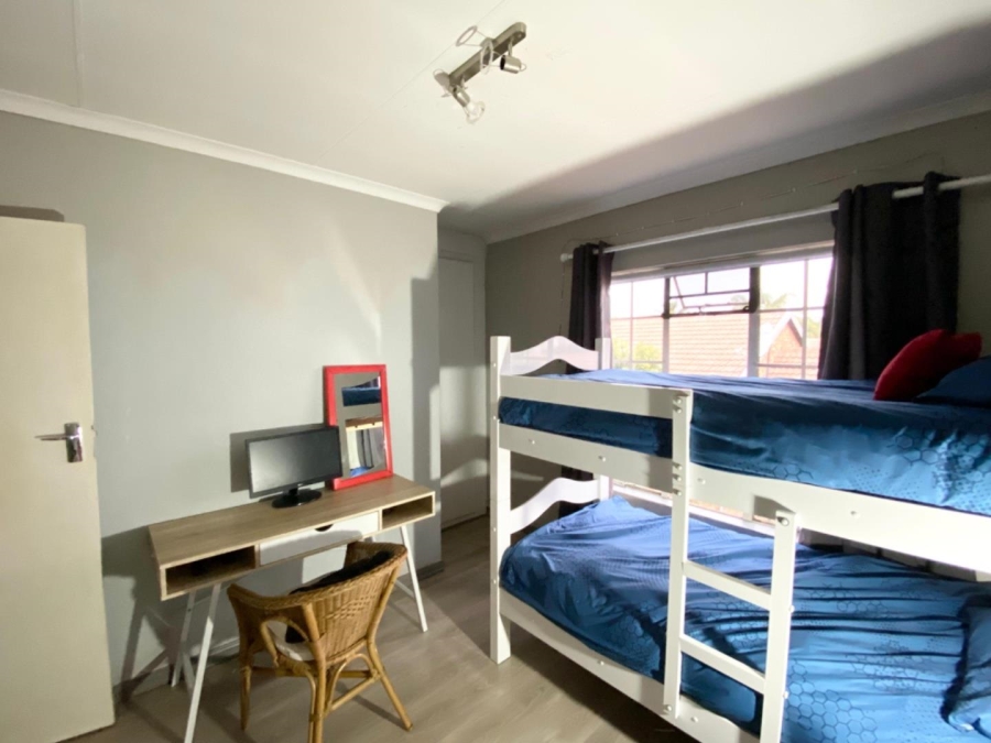 2 Bedroom Property for Sale in Amberfield Gauteng