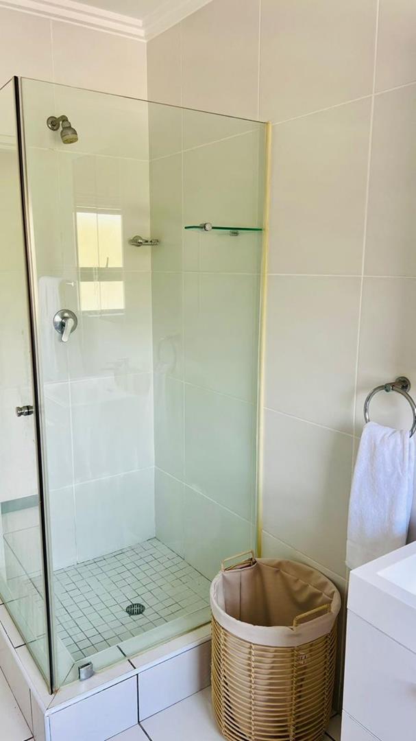 To Let 1 Bedroom Property for Rent in Lonehill Gauteng