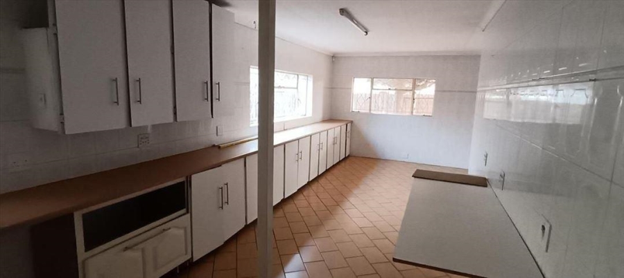 4 Bedroom Property for Sale in Birch Acres Gauteng