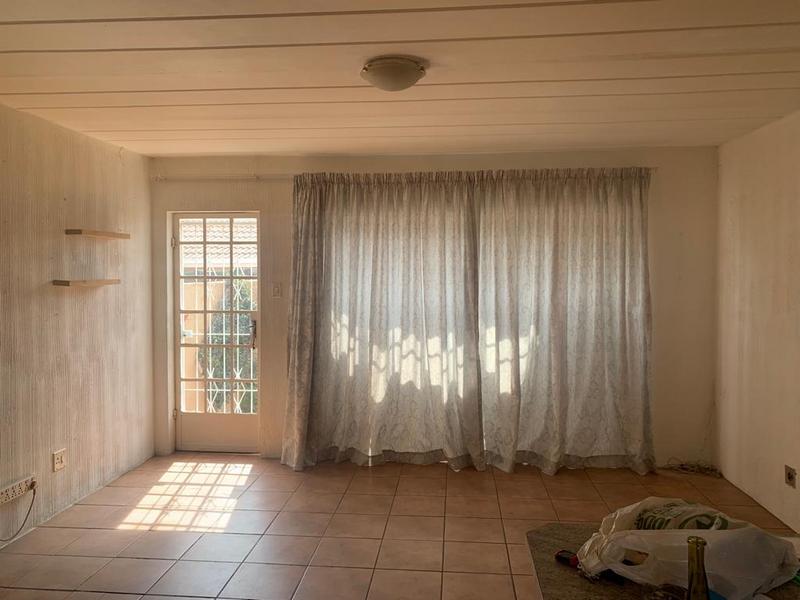 1 Bedroom Property for Sale in Norkem Park Gauteng