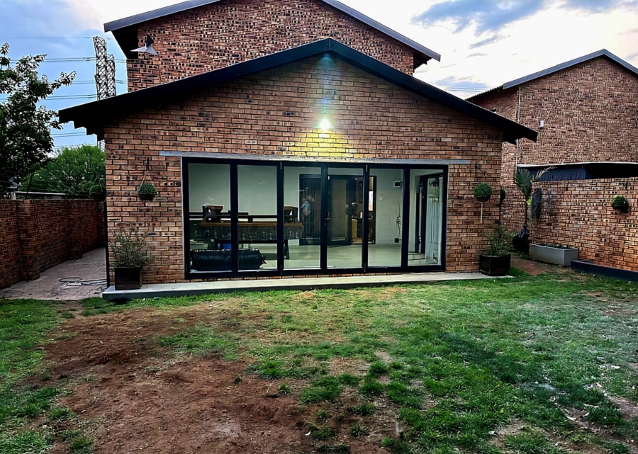 3 Bedroom Property for Sale in Randhart Gauteng