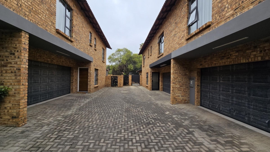 3 Bedroom Property for Sale in Randhart Gauteng