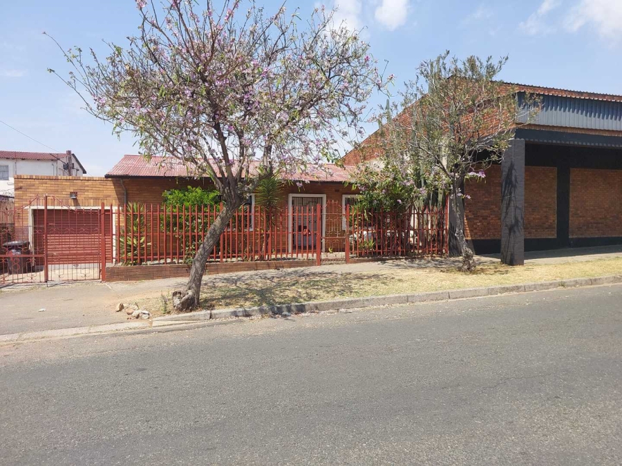 Commercial Property for Sale in Kenilworth Gauteng