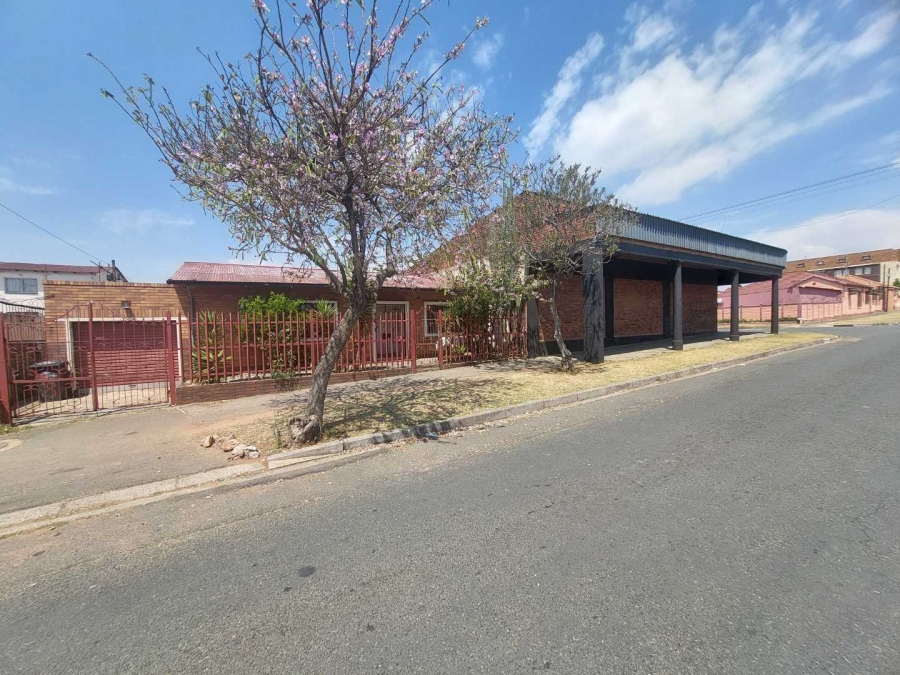 Commercial Property for Sale in Kenilworth Gauteng