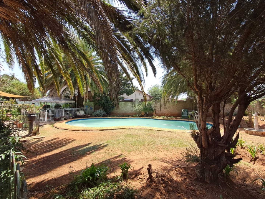 4 Bedroom Property for Sale in Kibler Park Gauteng