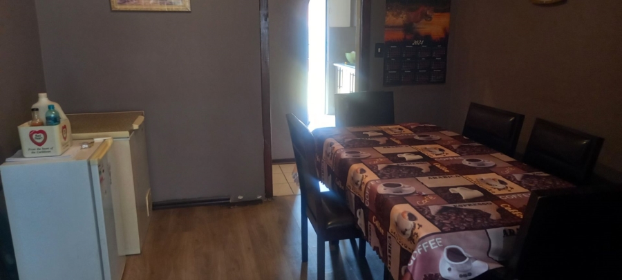 5 Bedroom Property for Sale in Mayberry Park Gauteng