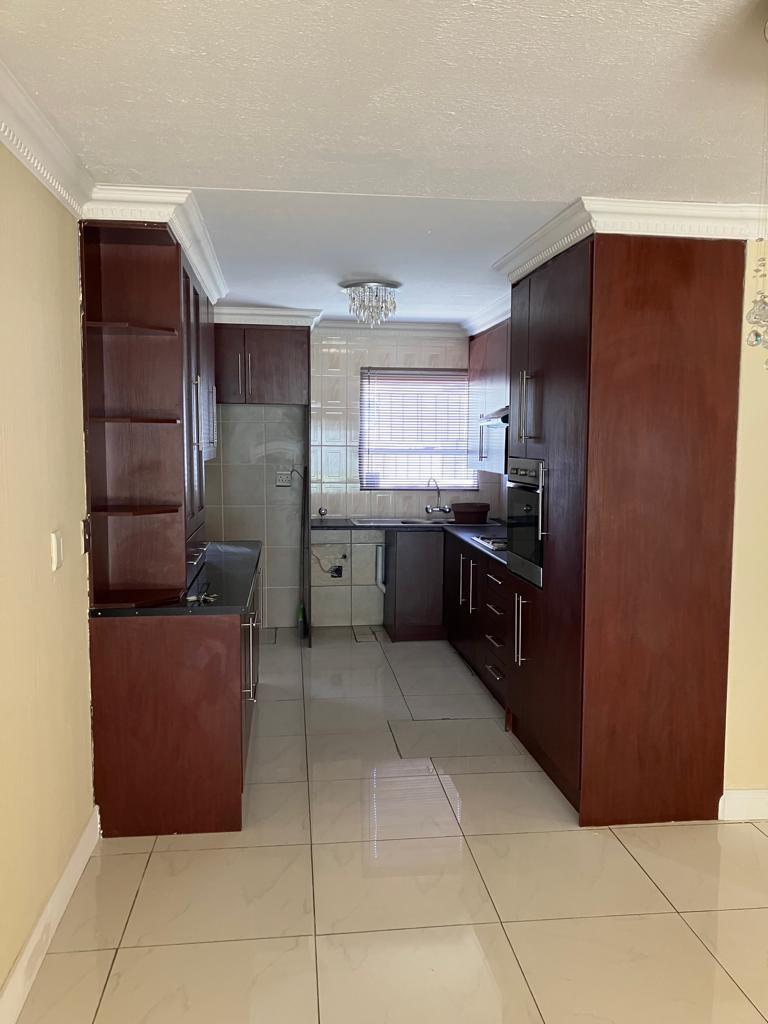 To Let 3 Bedroom Property for Rent in Oakdene Gauteng