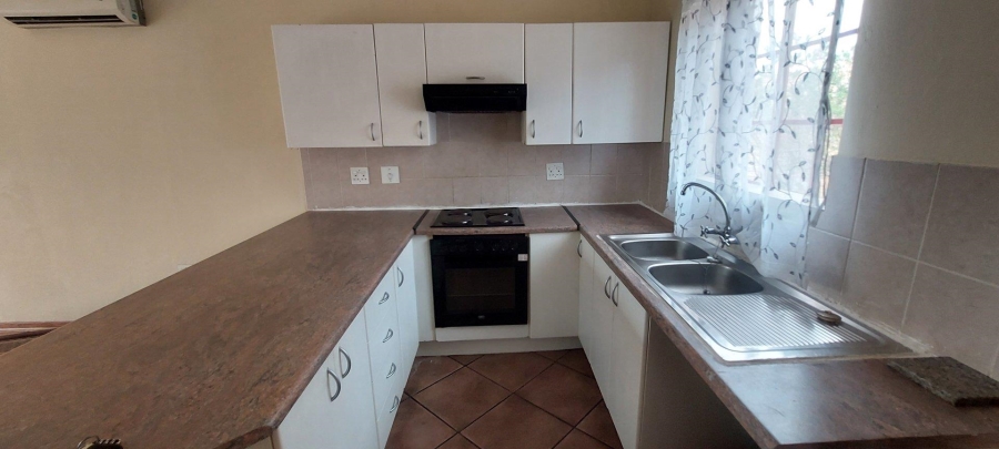 To Let 2 Bedroom Property for Rent in Elandspark Gauteng