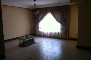 To Let 4 Bedroom Property for Rent in Oakdene Gauteng