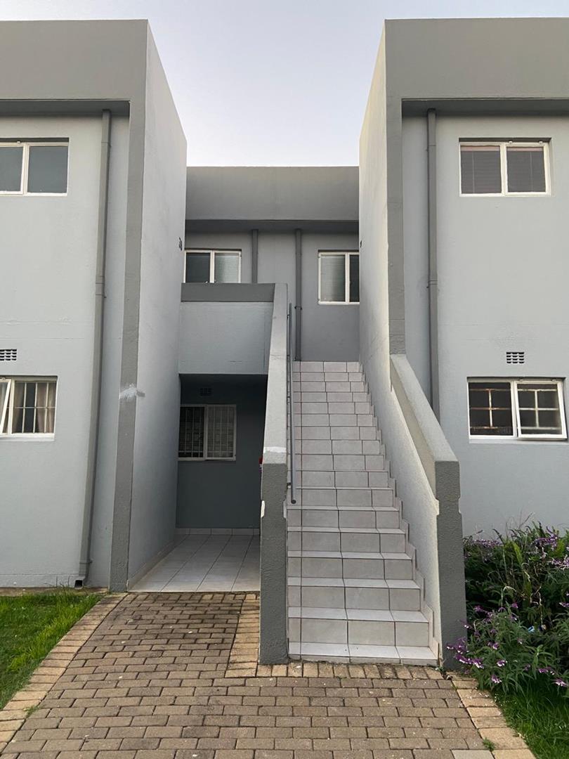 To Let 2 Bedroom Property for Rent in Mulbarton Gauteng