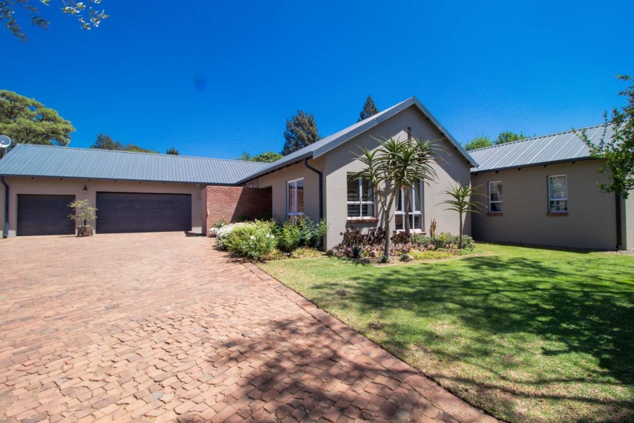 3 Bedroom Property for Sale in Zwavelpoort Gauteng