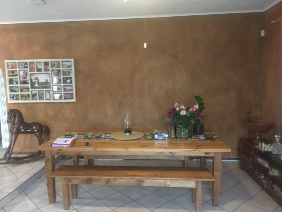 4 Bedroom Property for Sale in Rooihuiskraal Gauteng