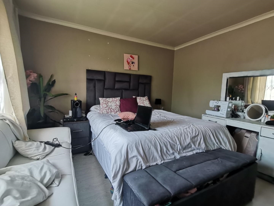 2 Bedroom Property for Sale in Northwold Gardens Gauteng