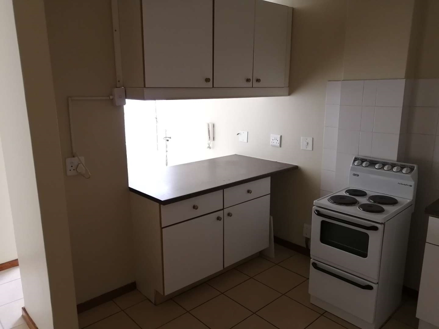 1 Bedroom Property for Sale in Hatfield Gauteng