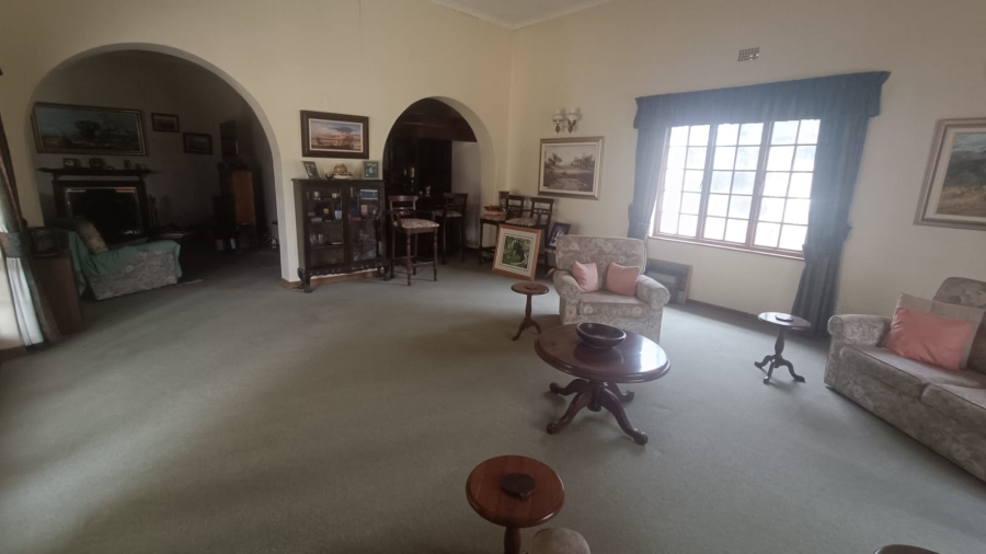 4 Bedroom Property for Sale in Knoppieslaagte Gauteng