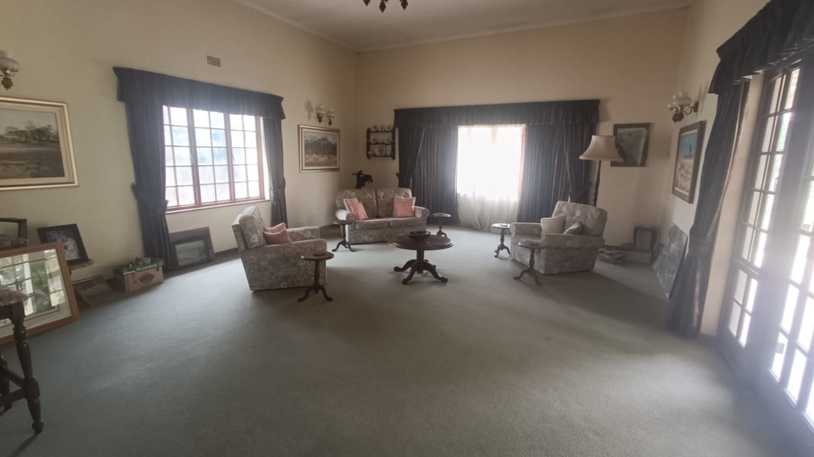 4 Bedroom Property for Sale in Knoppieslaagte Gauteng