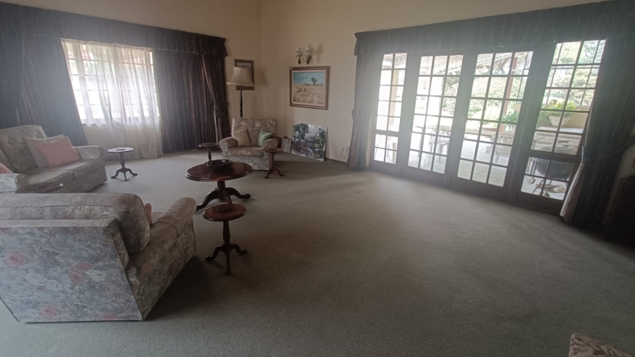 4 Bedroom Property for Sale in Knoppieslaagte Gauteng