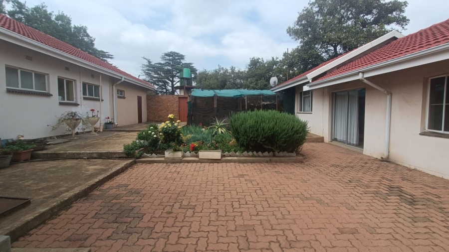 4 Bedroom Property for Sale in Knoppieslaagte Gauteng