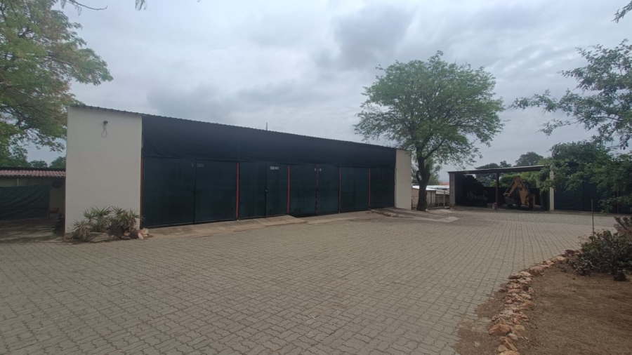 4 Bedroom Property for Sale in Knoppieslaagte Gauteng