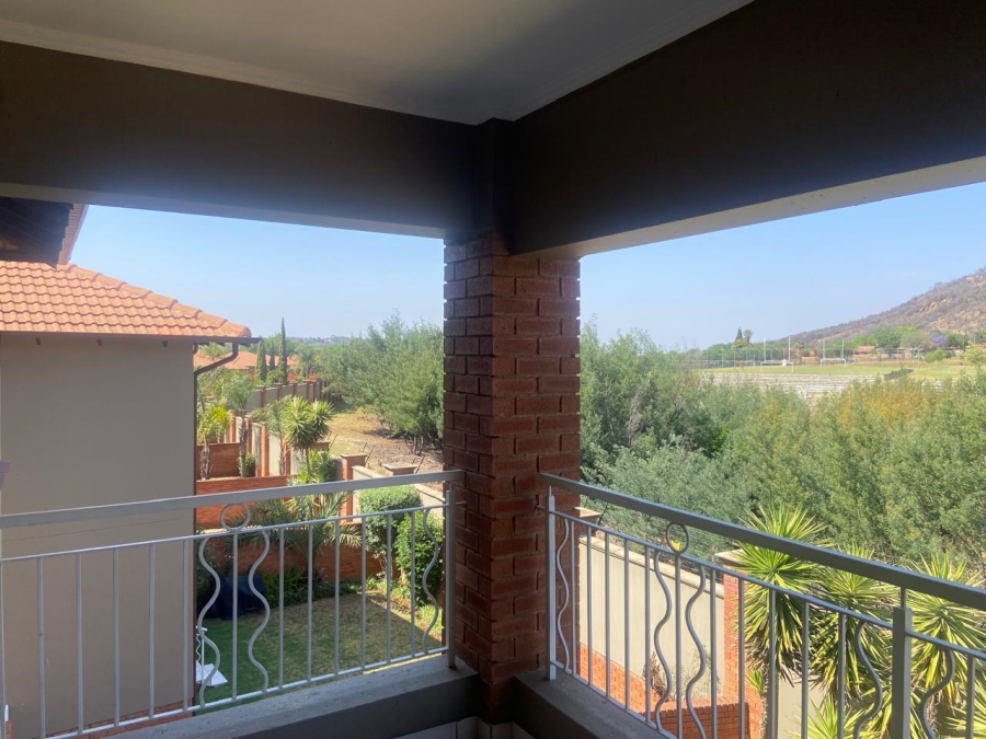 2 Bedroom Property for Sale in Glenvista Gauteng