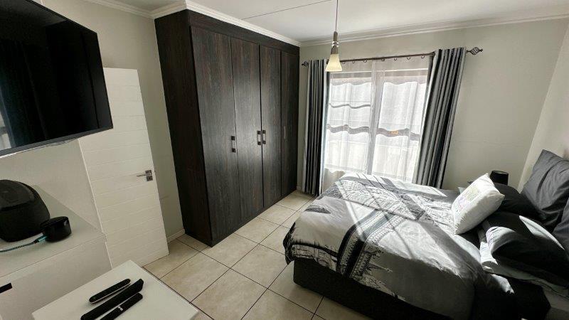 3 Bedroom Property for Sale in Oakdene Gauteng