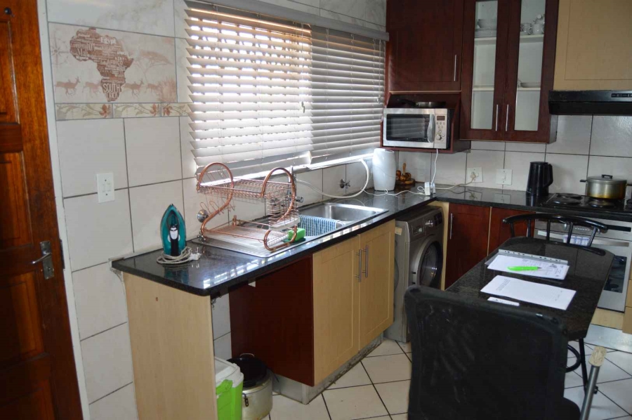 2 Bedroom Property for Sale in Florentia Gauteng