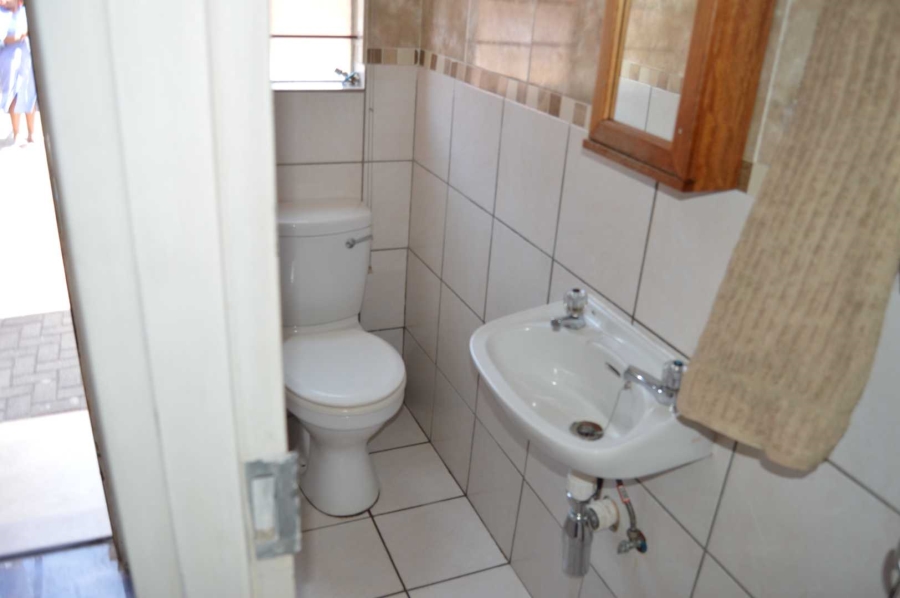 2 Bedroom Property for Sale in Florentia Gauteng