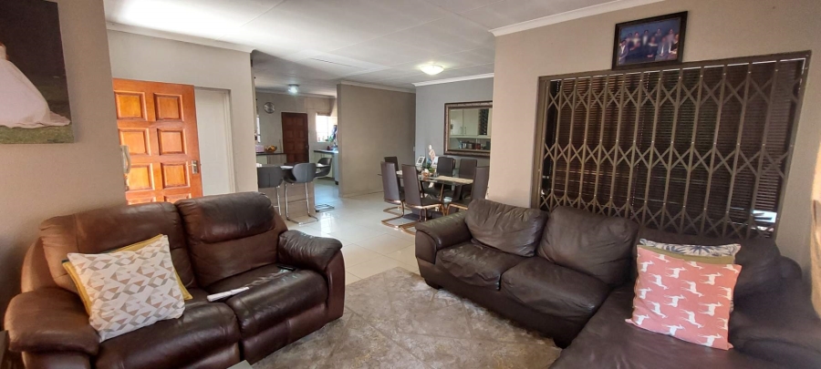 3 Bedroom Property for Sale in Elandshaven Gauteng