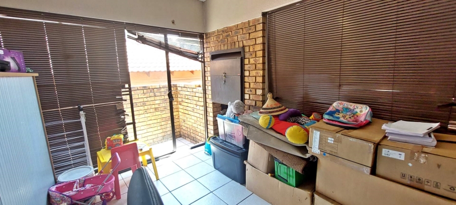 3 Bedroom Property for Sale in Elandshaven Gauteng