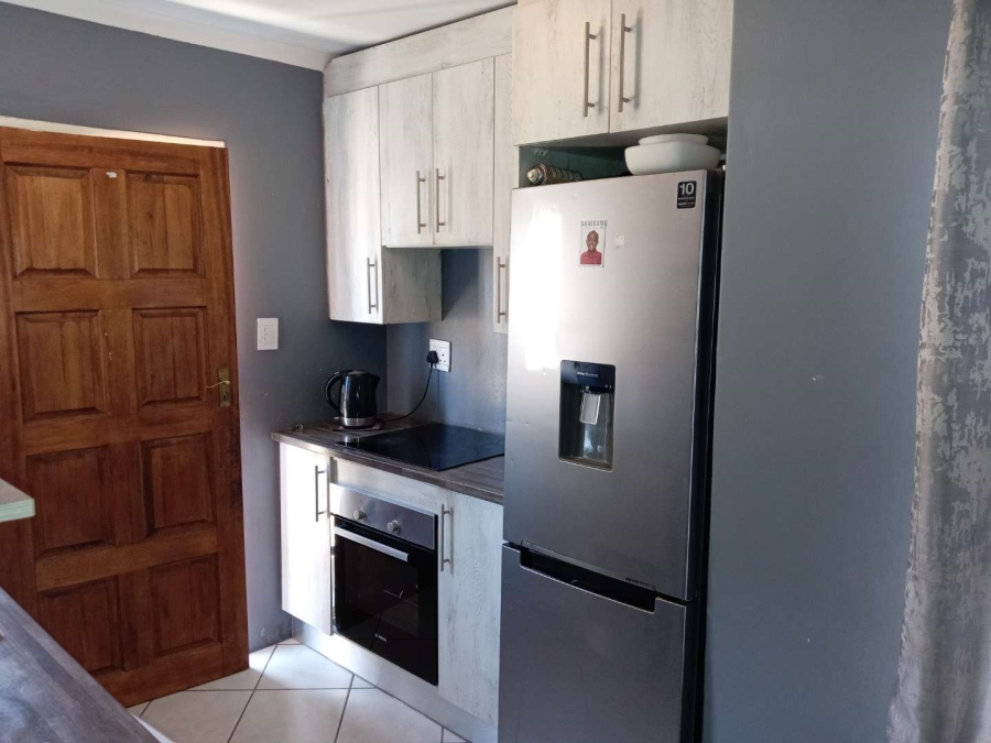 2 Bedroom Property for Sale in Mamelodi East Gauteng